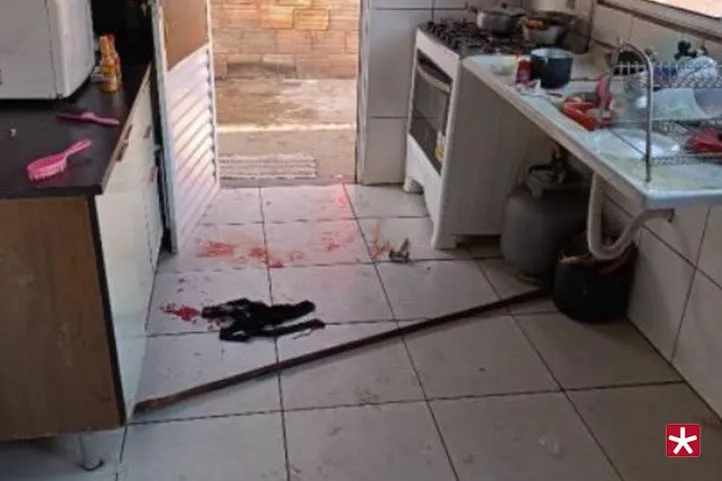 barra de ferro utilizada nas agressões