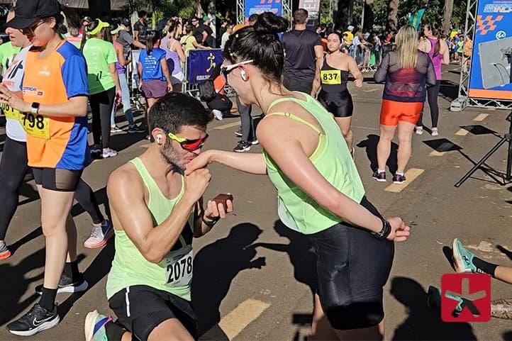 Corrida do Milho é marcada por pedido de casamento