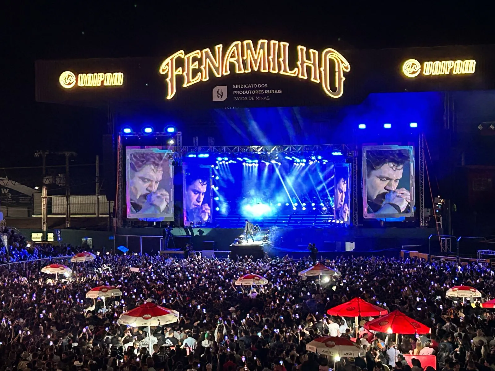 Luan Santana arrasta multidão na Fenamilho 2024
