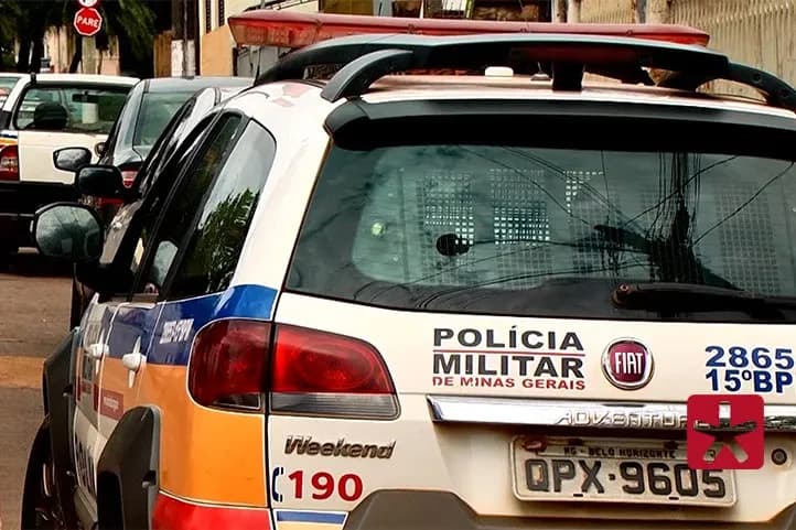 Homem golpeia com faca companheira após questionamento de mensagens com suposta garota de programa