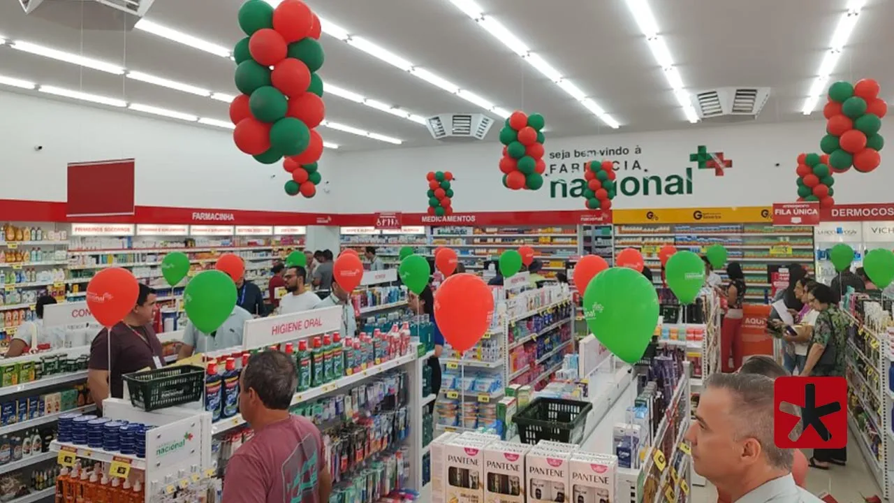 Farmácia Nacional inaugura loja no bairro Antônio Caixeta com grande participação da população