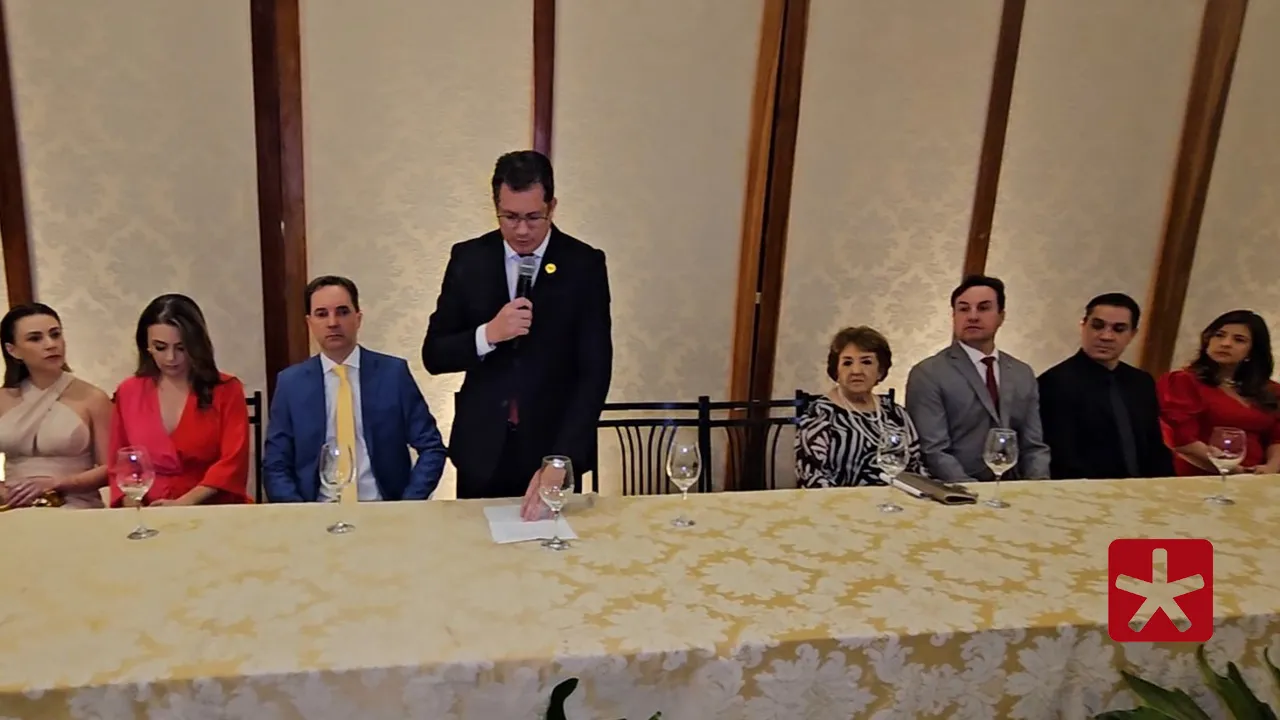 OAB entrega comenda e diploma a parceiros