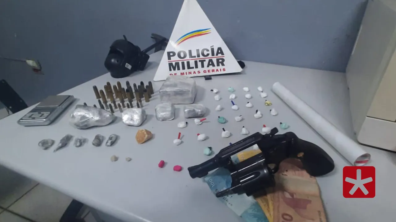 Furto de motocicleta termina com prisões e apreensões de drogas e arma em Patos de Minas