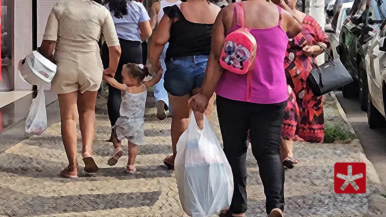 Horário especial de Natal para o comércio de Patos de Minas terá início neste sábado