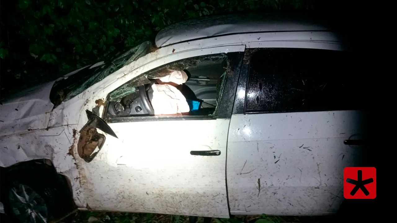Acidente ocorreu na noite de sexta-feira (20), na MG-202, em Arinos