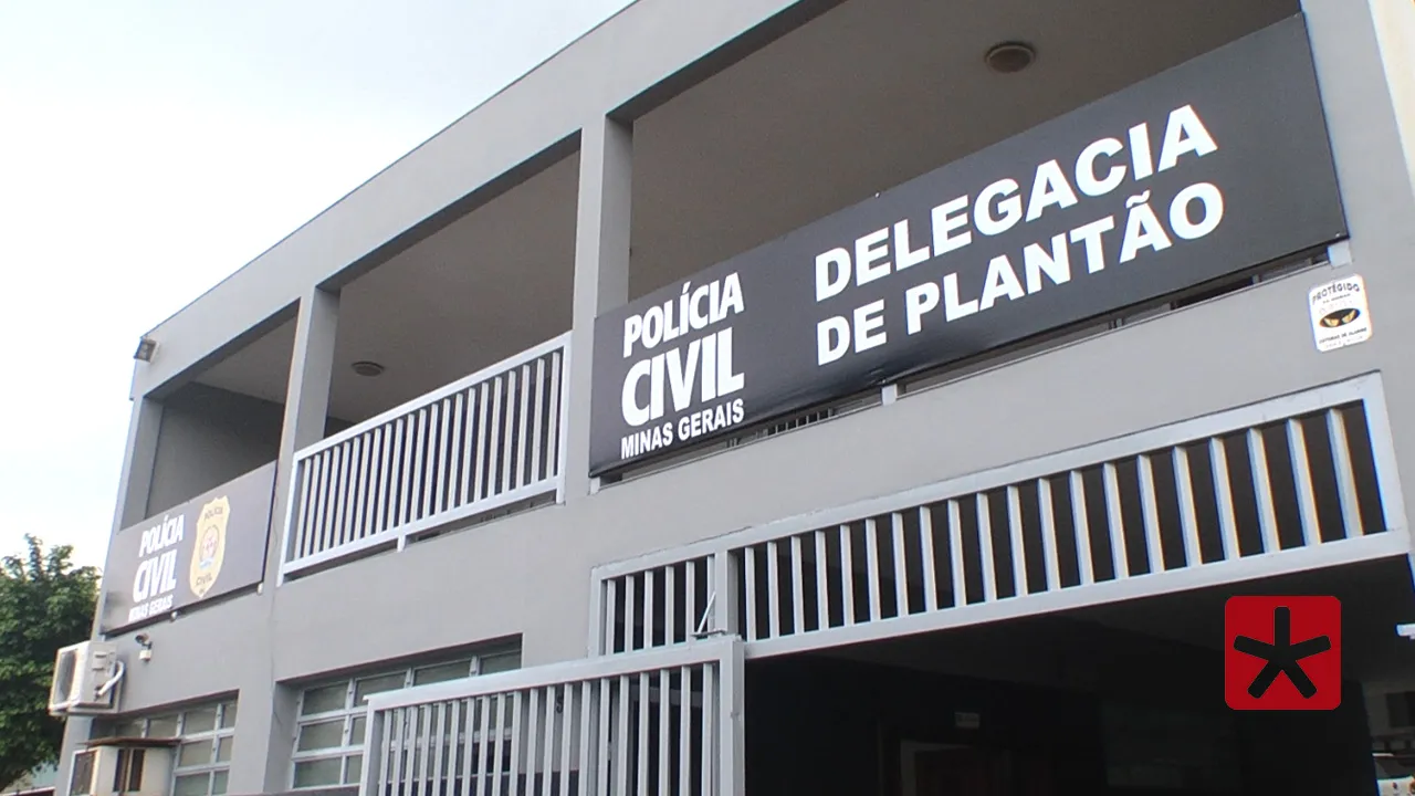 Mulher foi conduzida à Delegacia de Plantão de Patos de Minas