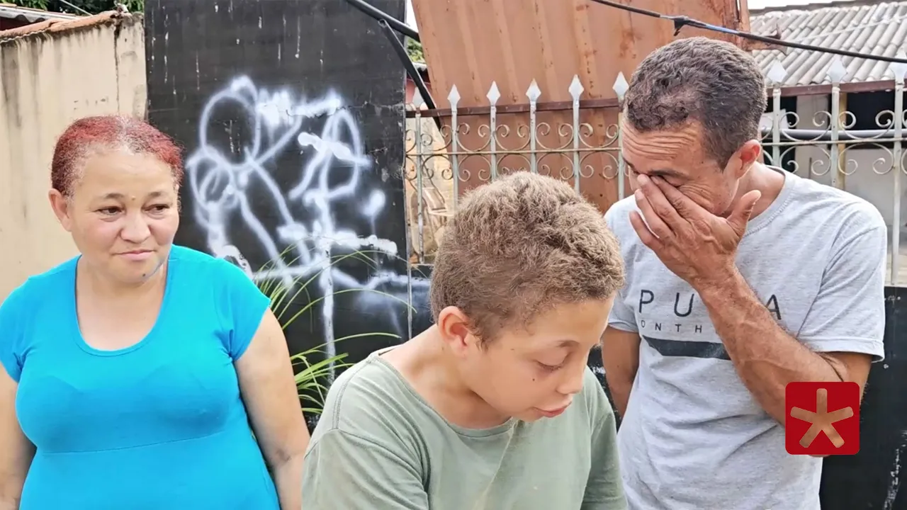 Segundo mãe, ser sombra dos filhos autistas reflete na dificuldade de sair para trabalhar
