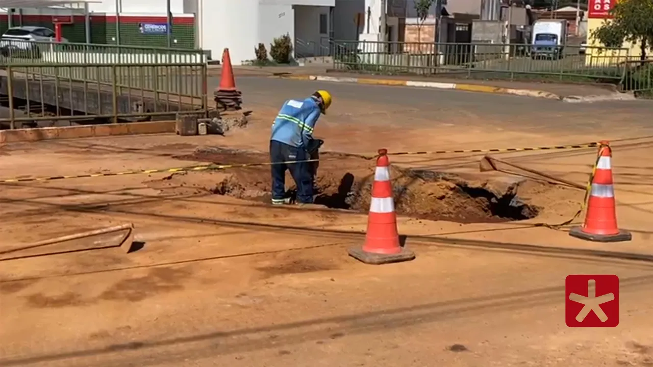 Motoristas que passam pelo local precisam redobrar atenção para evitar acidentes