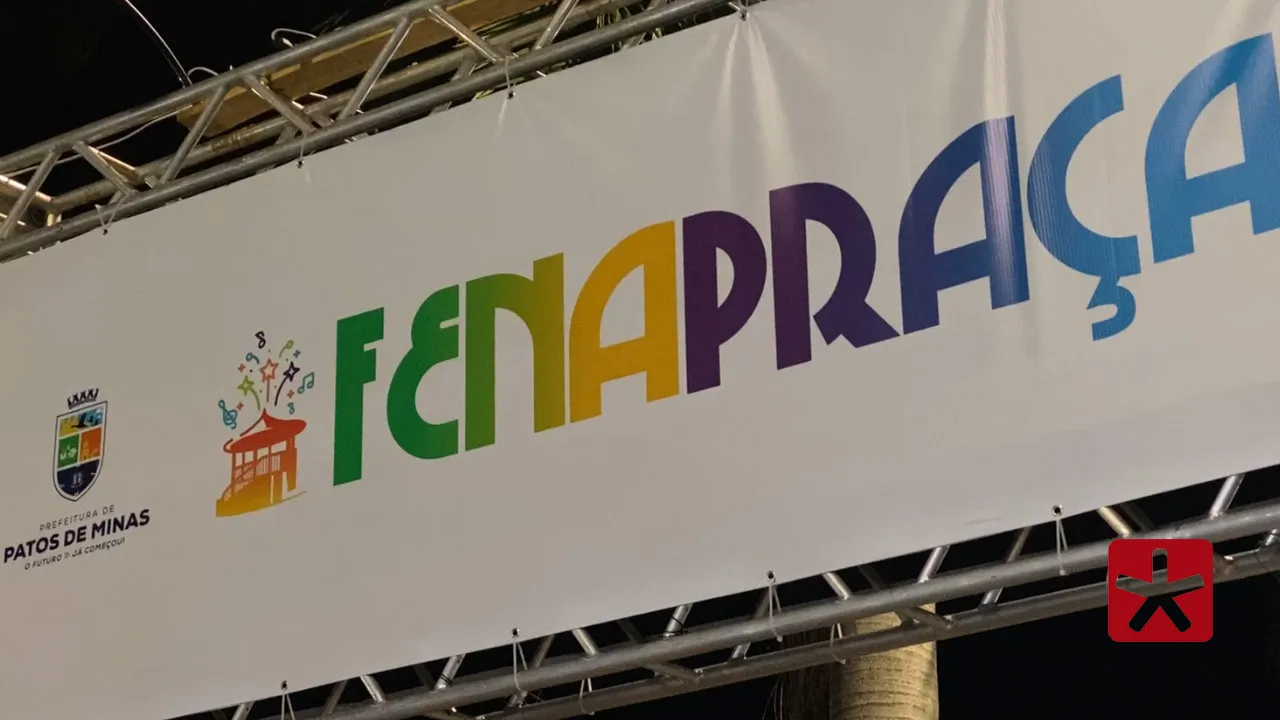 Fenapraça 2025: sexta noite atrai grande público com show de Hélio e Júnior no Palco Coreto