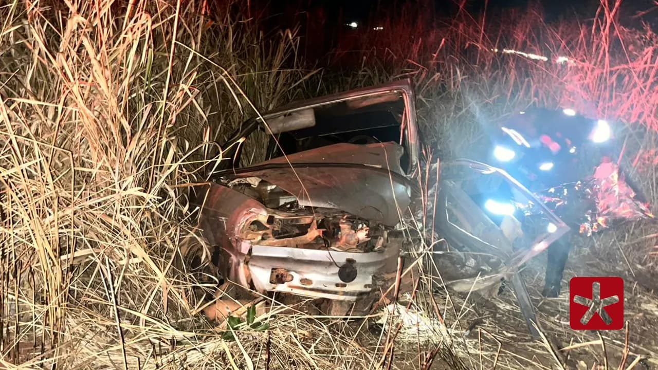Acidente na LMG-690 em Paracatu deixa uma pessoa morta e outra gravemente ferida