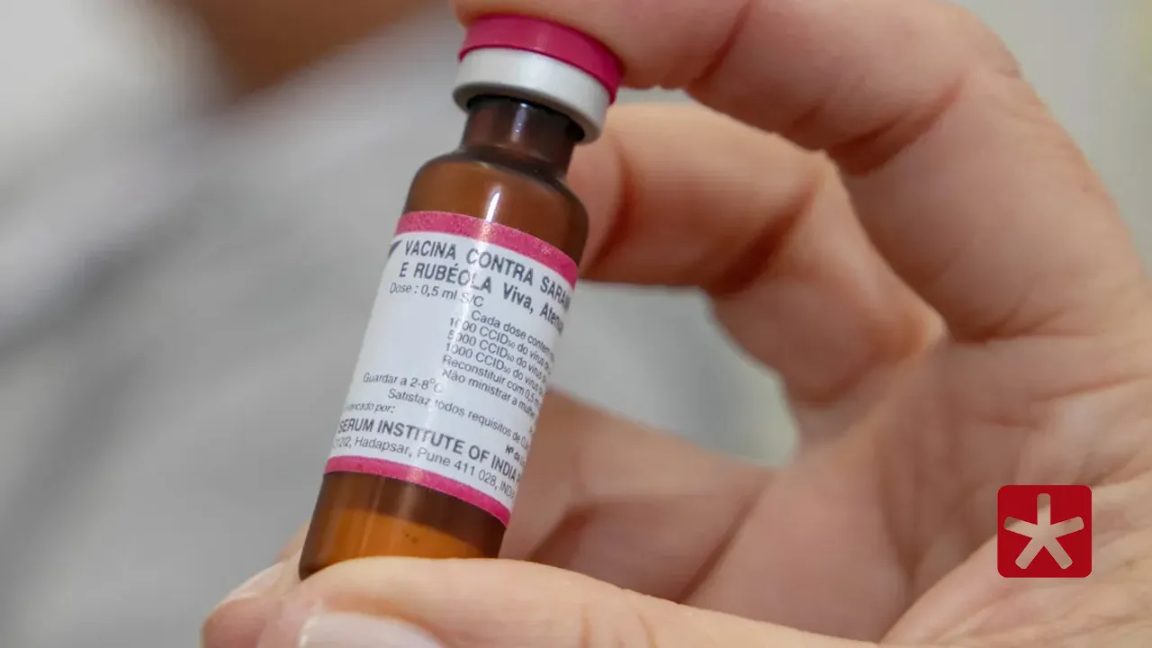 Medida mais eficaz para a prevenção da doença e controle de epidemias é a vacinação