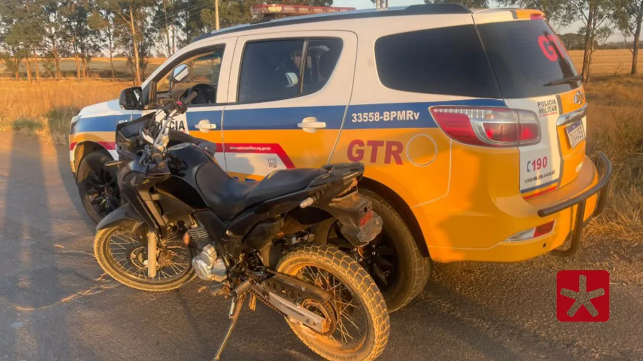 Condutor inabilitado e embriagado é detido com motocicleta adulterada