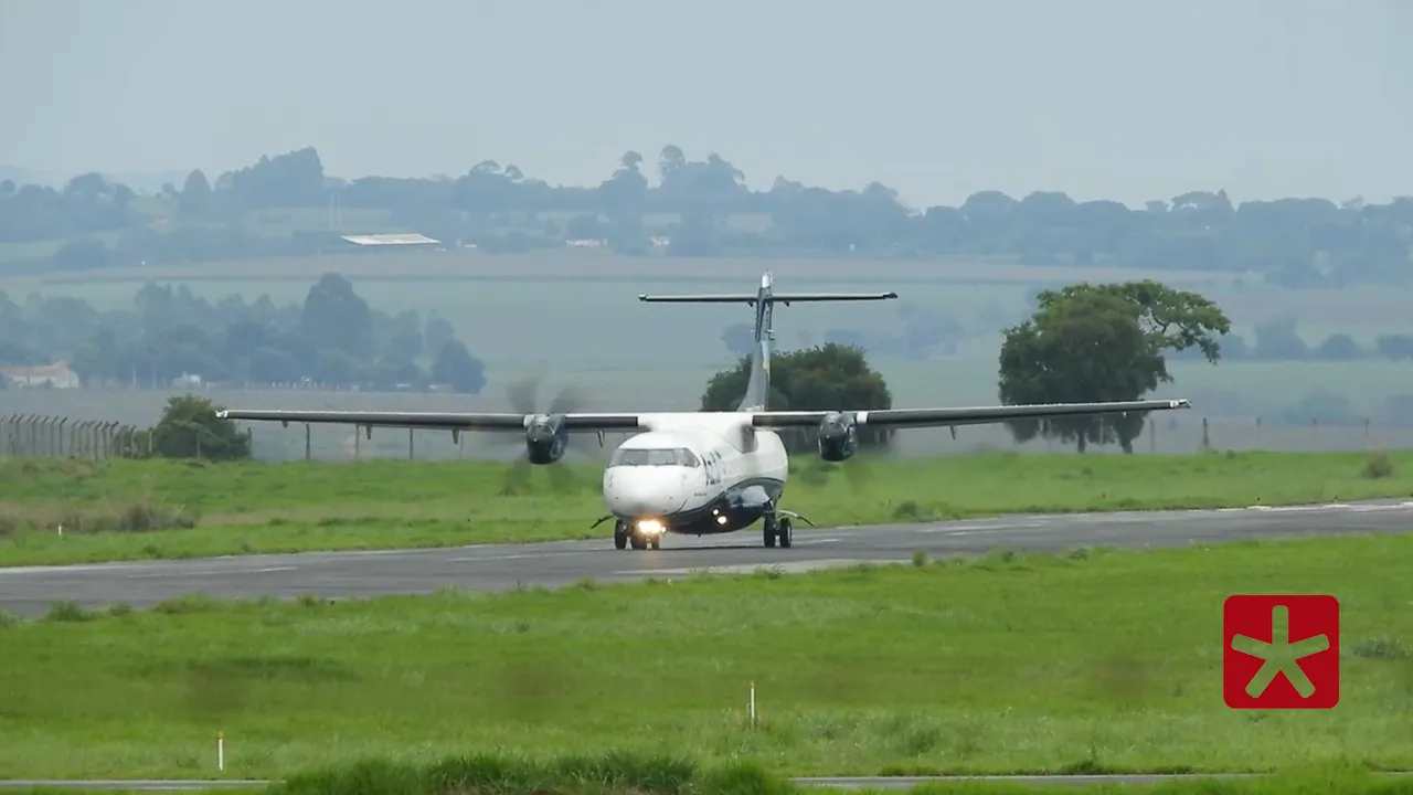 Avião supera ônibus como segundo meio mais comum de viagens pessoais