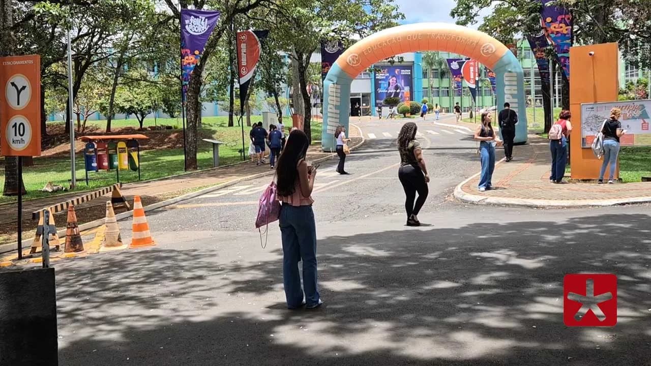 Enem 2025: cerca de 70% dos inscritos fizeram as duas etapas da prova