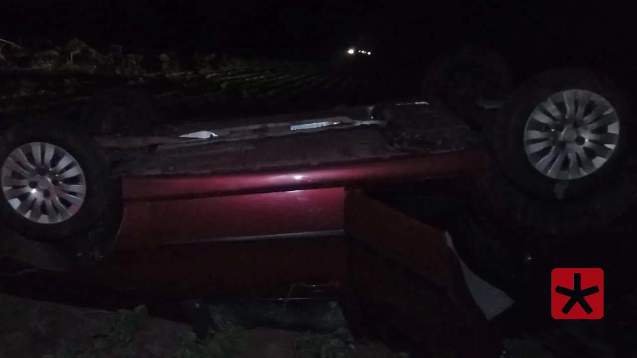 Condutor de 30 anos teve escoriações leves e dispensou atendimento médico; teste do bafômetro deu negativo