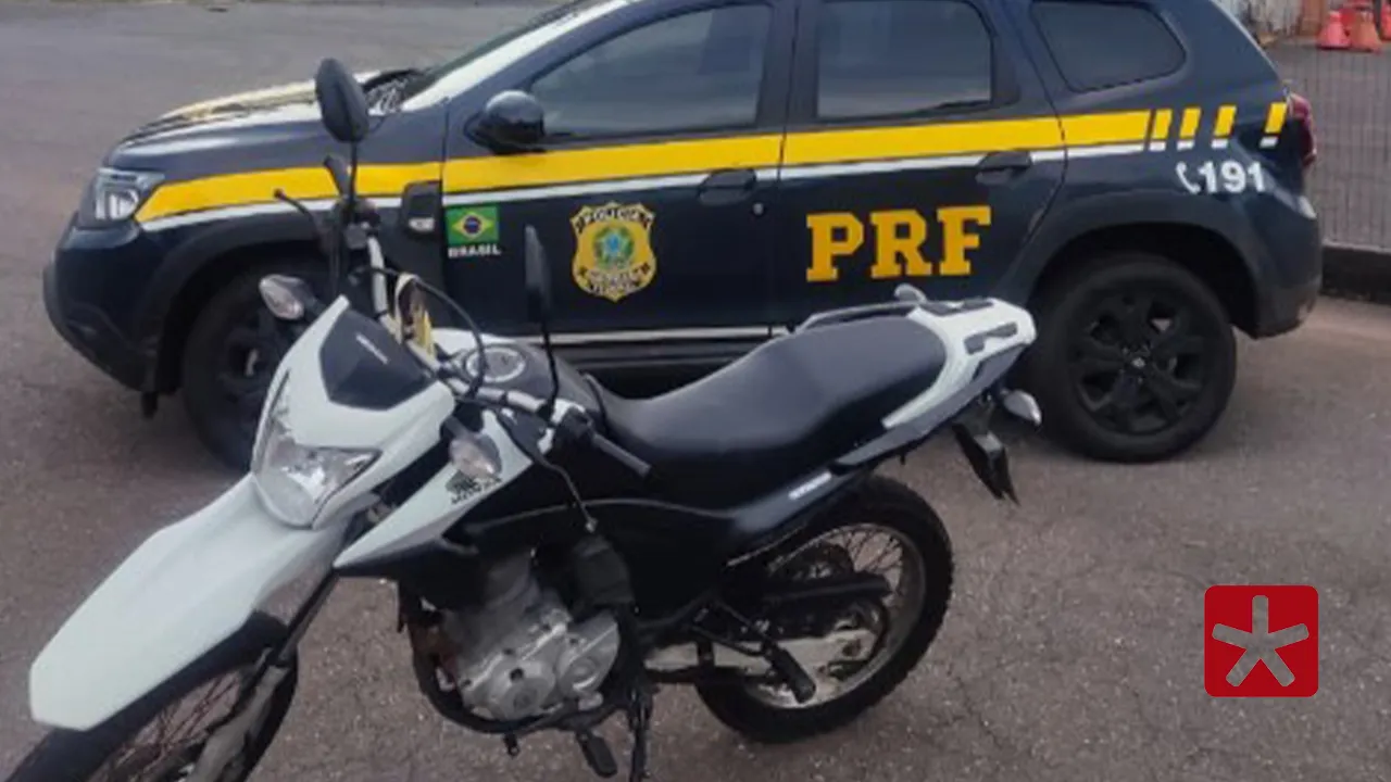 PRF apreende motocicleta adulterada transportada em ônibus na BR-365
