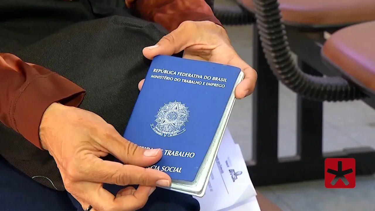 Desemprego cai para 5,1% em dezembro, o menor já registrado