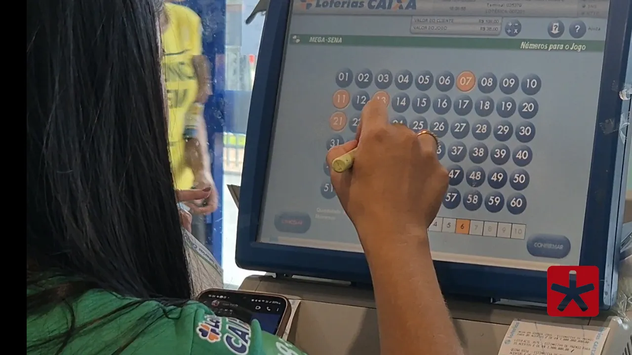 Apostas podem ser feitas até às 20h, pelo valor de R$ 6, em lotéricas de todo o país ou pela internet.