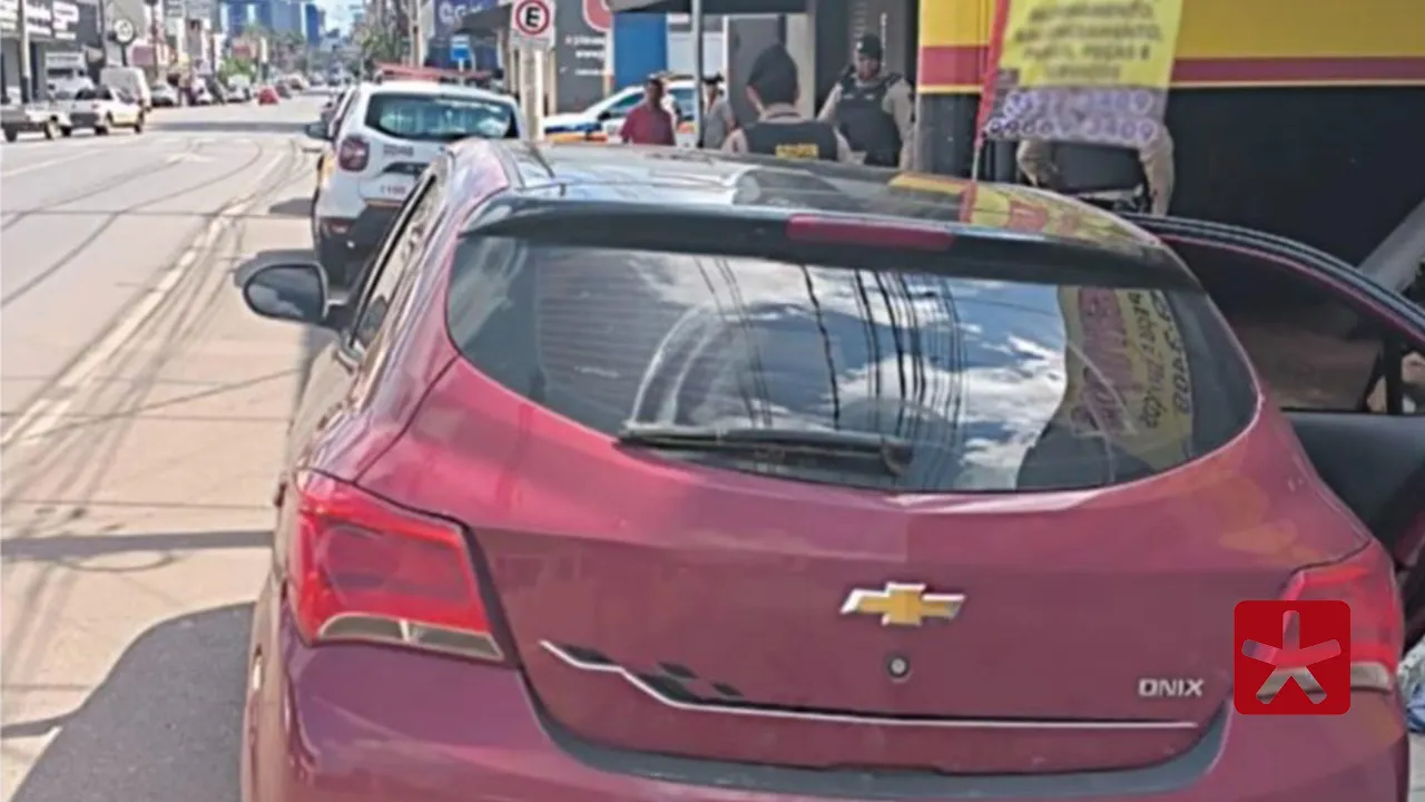 Carro é furtado na BR-365 após motorista passar mal e é recuperado horas depois em Patos de Minas