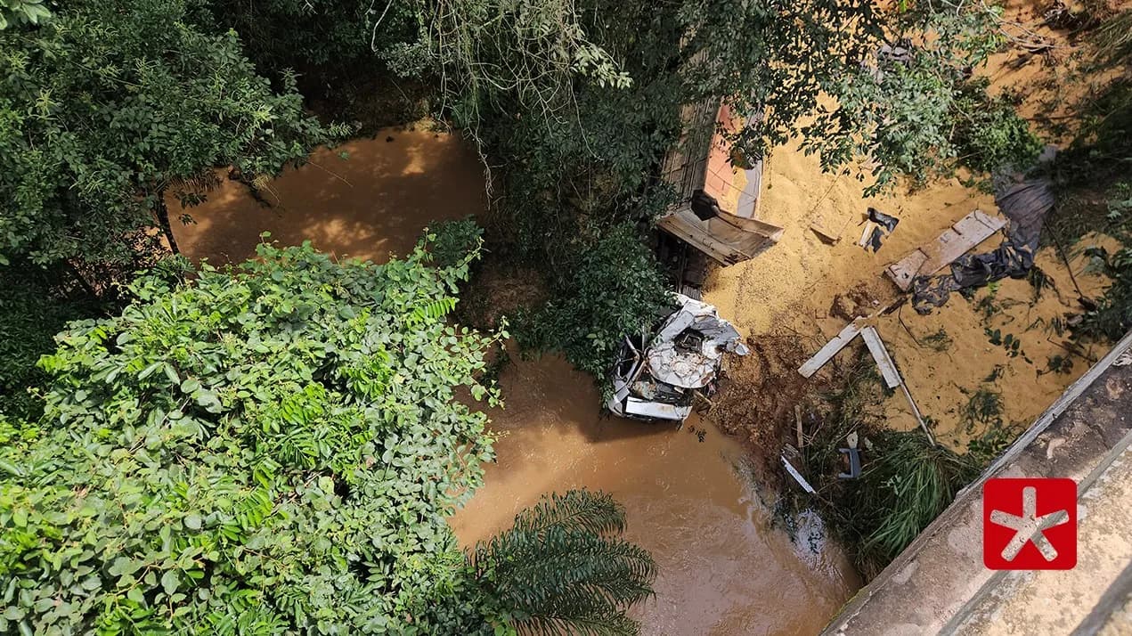 Corpo de motorista é encontrado 36 horas após queda de carreta na BR-365, em Patos de Minas