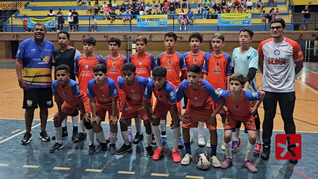 Lançamento reuniu atletas e familiares convidados no ginásio da AABB, na sexta-feira (27)