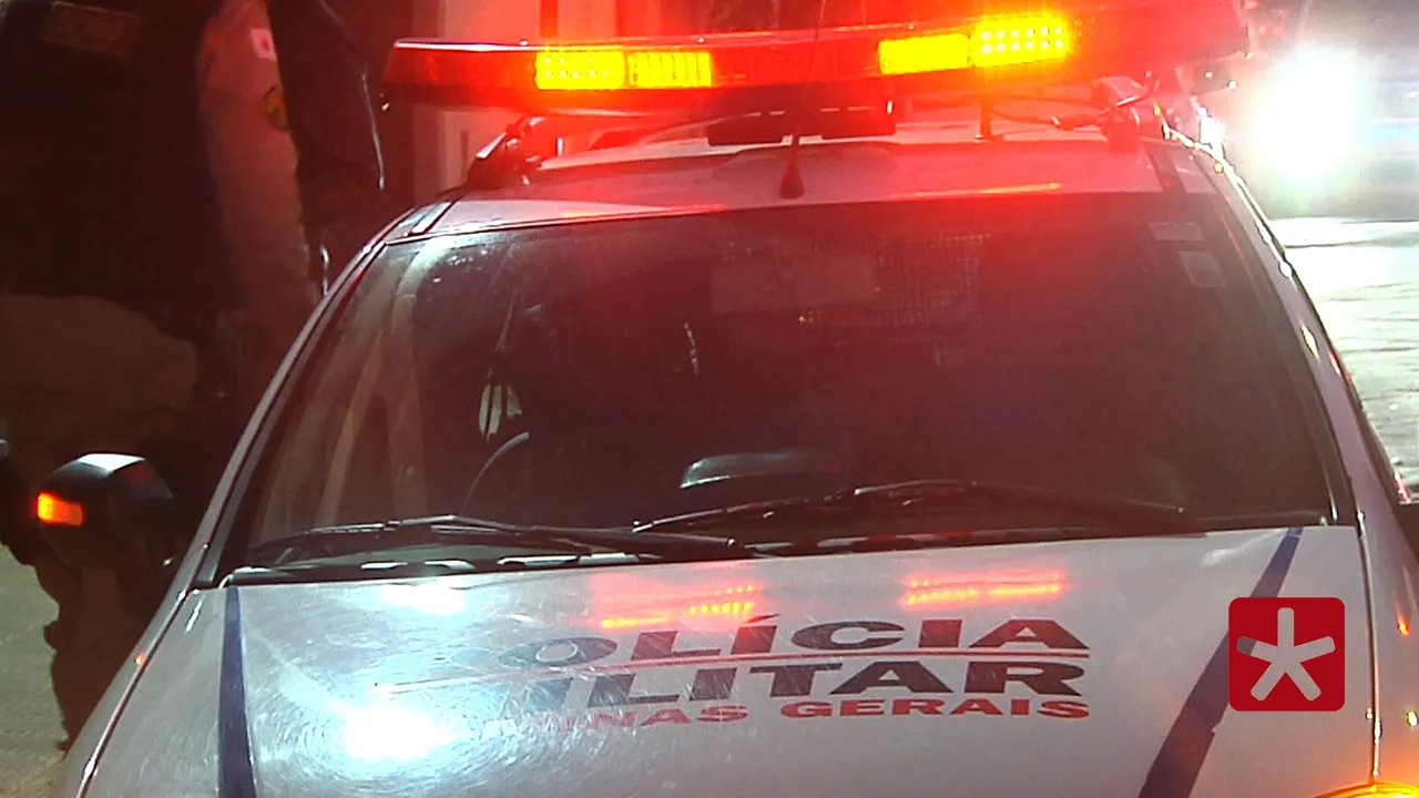 Mulher é agredida após encontrar cocaína no bolso da bermuda do marido