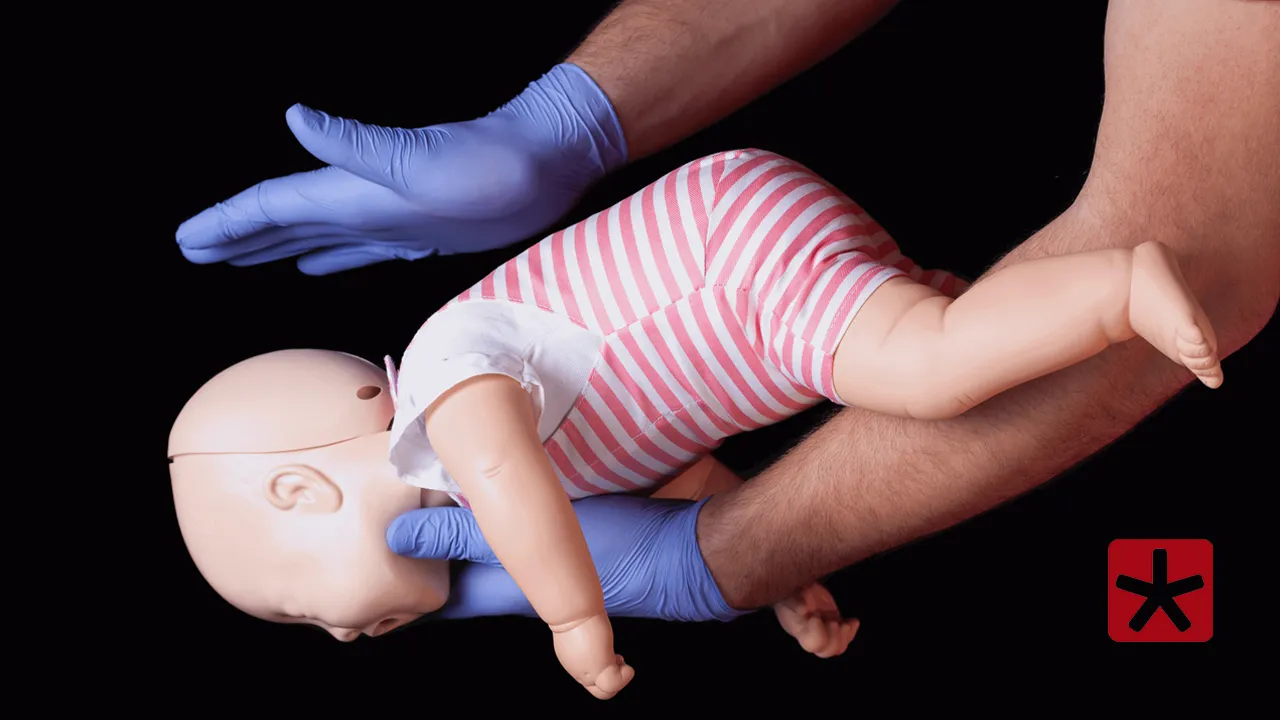 Novo protocolo recomenda que manobra deve ser iniciada com “pancada nas costas”